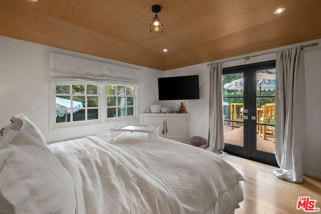 Drew Fenton | 11450 Chenault Street Los Angeles CA | MLS: 7456709 Drew Fenton | 11450 Chenault Street Los Angeles CA | MLS: 7456709