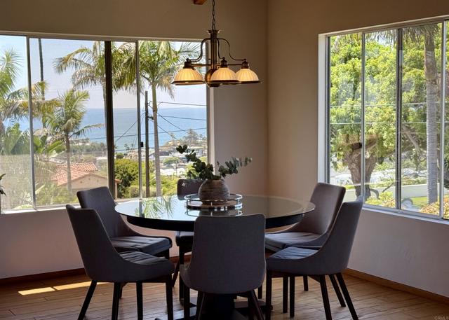 Home for Sale in Solana Beach