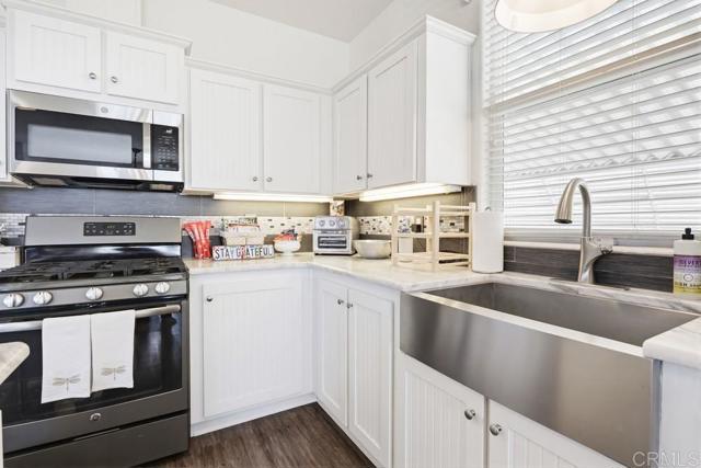 Detail Gallery Image 2 of 36 For 200 N El Camino Real #386,  Oceanside,  CA 92058 - 3 Beds | 2 Baths