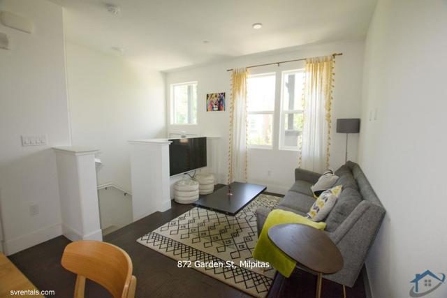 872 Garden Street, Milpitas CA: https://media.crmls.org/mediaz/5ae99fa8-0a77-4e85-bed7-152aa554d243.jpg