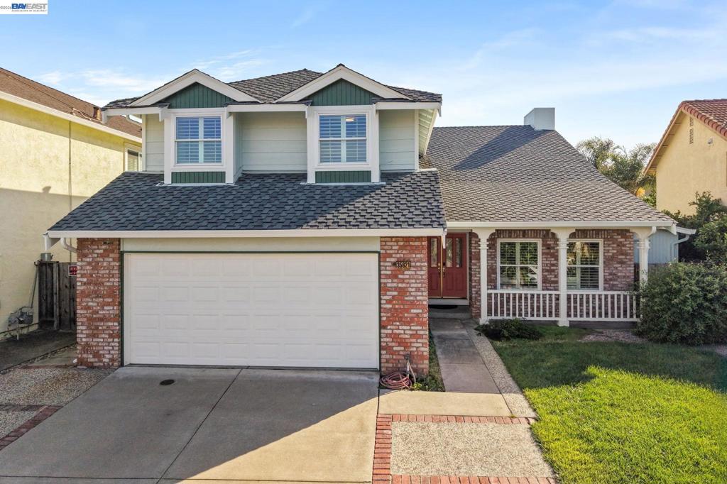 35621 Beeching Ln