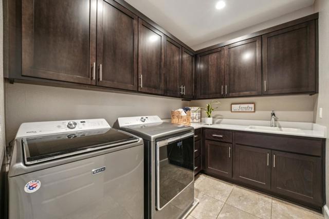 18713 White Moon Drive, Morgan Hill CA: https://media.crmls.org/mediaz/5aeaa539-dc39-4b46-b84b-94fe3a3030d7.jpg