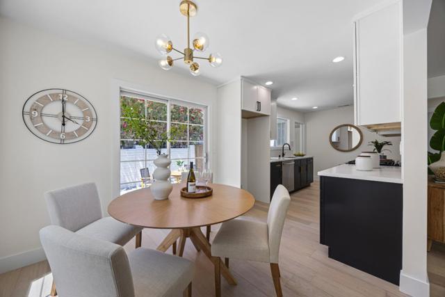 3541 Page Street, Redwood City CA: https://media.crmls.org/mediaz/5aeb625d-f033-4af6-b1f2-8cf99055d144.jpg