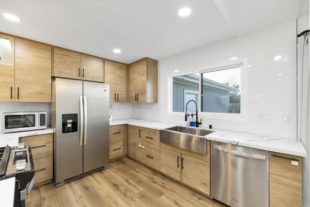 12694 Jackson Heights Drive, El Cajon CA: https://media.crmls.org/mediaz/5aed6c6c-f887-4318-bd91-89e7312e4143.jpg