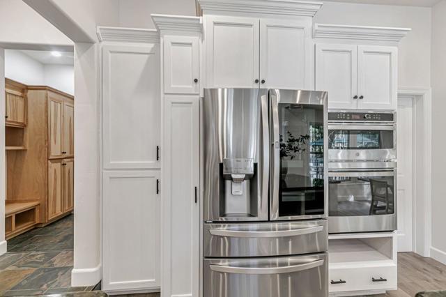 18 Ridgecrest Lane, Scotts Valley CA: https://media.crmls.org/mediaz/5aedc16d-a675-46aa-97e7-e0e66e519a18.jpg