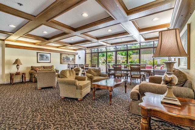 324 Catalpa Street, San Mateo CA: https://media.crmls.org/mediaz/5aef677a-c386-4223-bdce-7f1f1b85bbfa.jpg