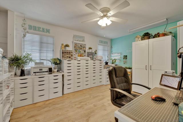 Image 23 of 58 For 44673 Holtville Avenue
