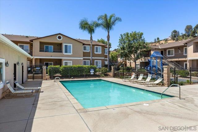 9728 Marilla Dr, Lakeside CA: https://media.crmls.org/mediaz/5af1e3c0-623d-485c-9a18-b9a472a776e1.jpg