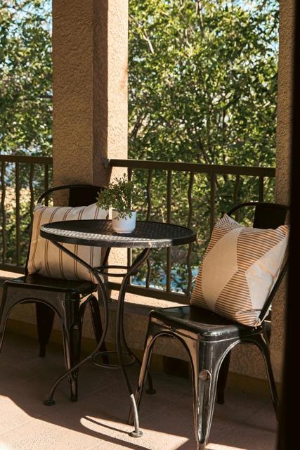 1836 Camino Leonor, San Jose CA: https://media.crmls.org/mediaz/5af27bd5-4b8a-43bb-afbd-3e2110da3b39.jpg