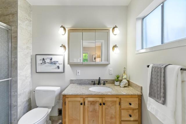 158 Oakdale Street, Redwood City CA: https://media.crmls.org/mediaz/5af3cc01-f768-4a7c-b8e2-f626353ea459.jpg