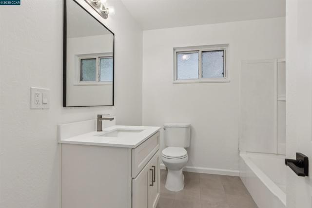 517 W 6th Street, Antioch CA: https://media.crmls.org/mediaz/5af5681f-4c31-4055-b1f5-f7ecd0c5944f.jpg