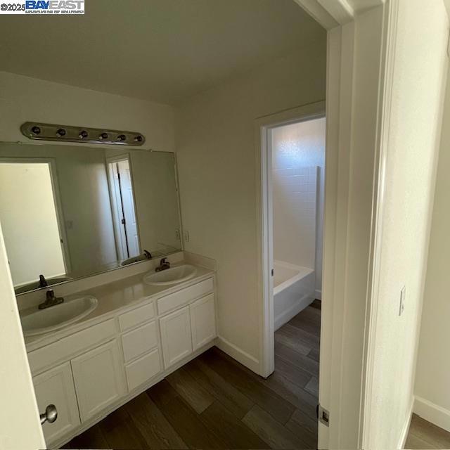 1924 Rochester St, Tracy CA: https://media.crmls.org/mediaz/5af6a89b-ff60-4317-89e3-dd6a94eecd2d.jpg