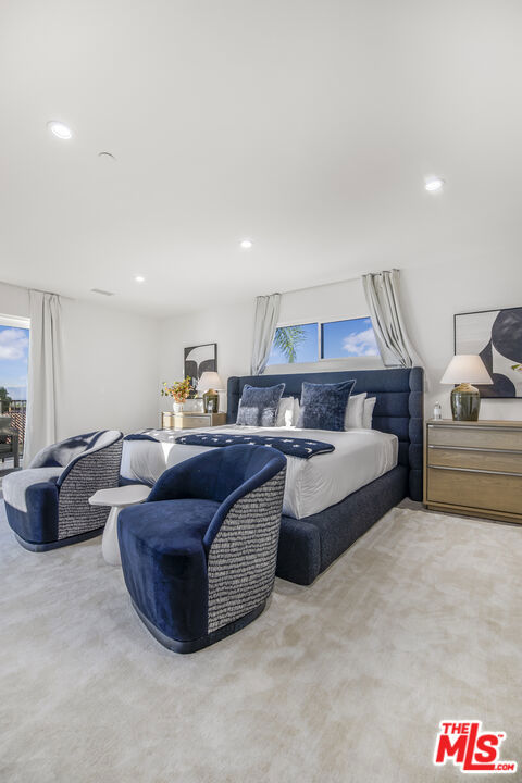 18202 Rancho Street, Tarzana CA: https://media.crmls.org/mediaz/5af8b55a-4a42-4fed-8d16-0ce651a0d73f.jpg
