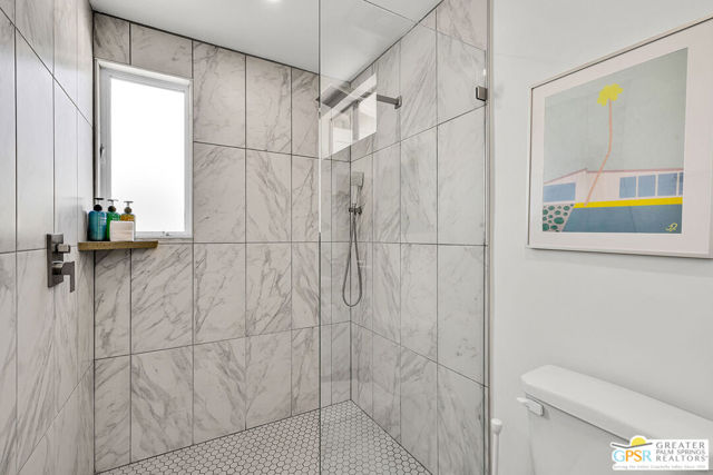 587 N Calle Marcus, Palm Springs CA: https://media.crmls.org/mediaz/5af8beff-290f-4f07-b9a6-defbd8f523e5.jpg