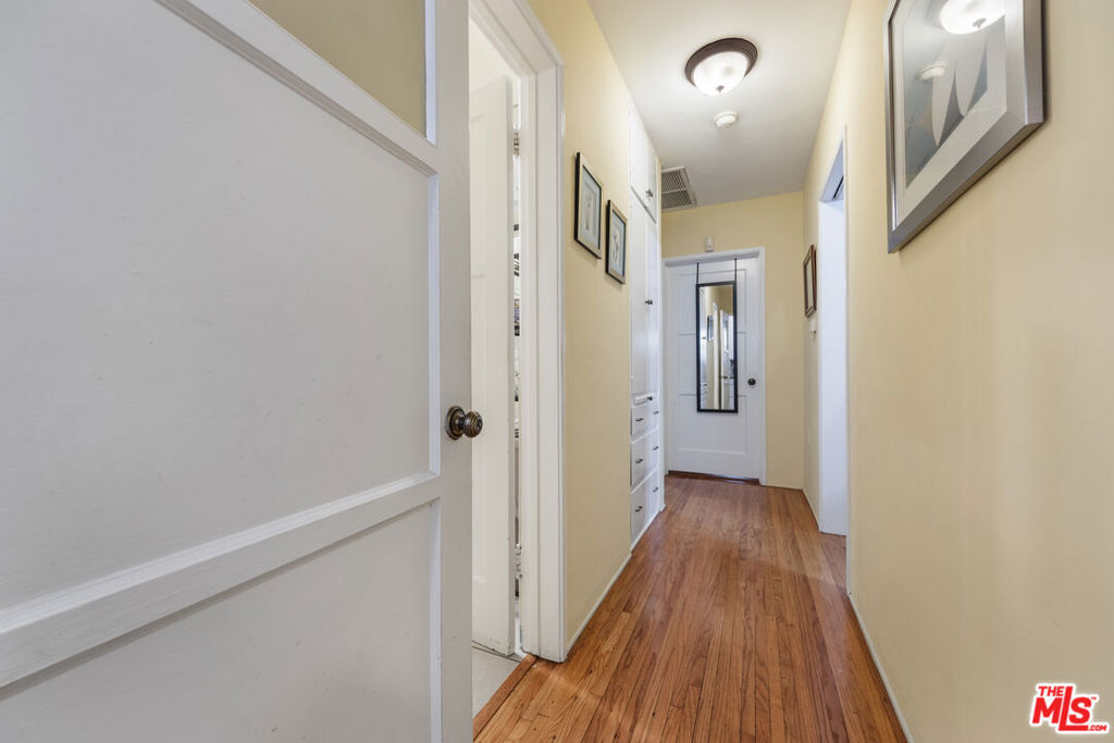 MLS #25620613 image #27