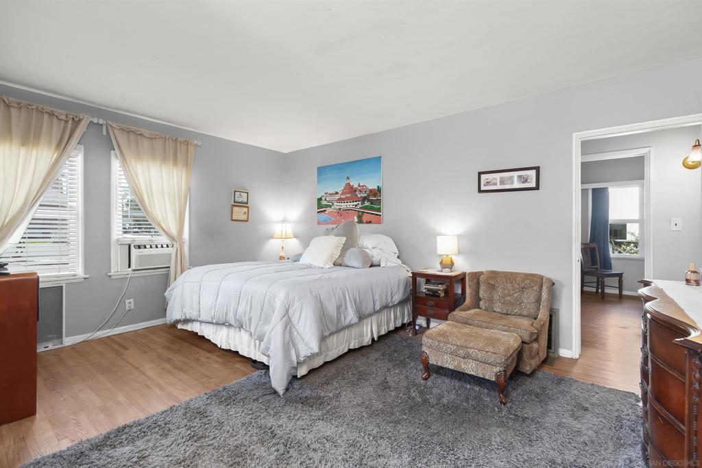 MLS #250036423SD img 11