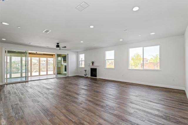 Image 10 of 60 For 17723 Griswold Ct