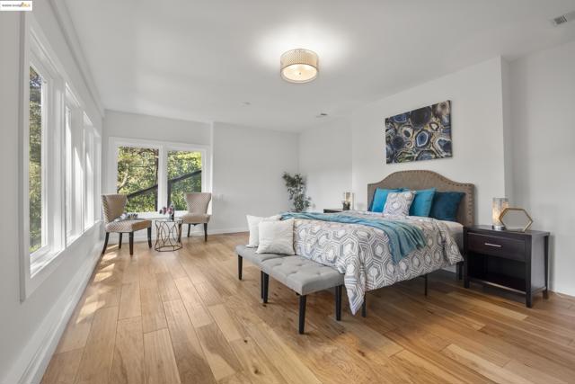 6537 Aitken Dr, Oakland CA: https://media.crmls.org/mediaz/5afb4d8f-daef-40b0-b50f-0b4588e643ef.jpg