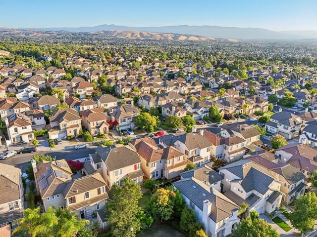 3455 Maroun Place, San Jose CA: https://media.crmls.org/mediaz/5afd0505-0b19-4361-8bf2-9b03edc25e49.jpg