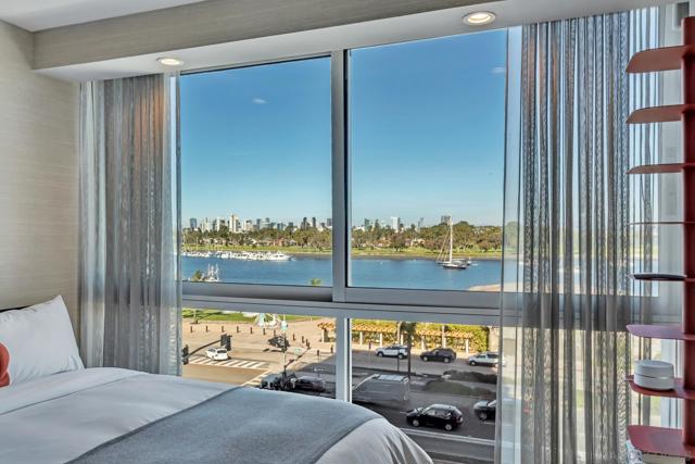 Image 18 of 31 For 1810 Avenida Del Mundo  403