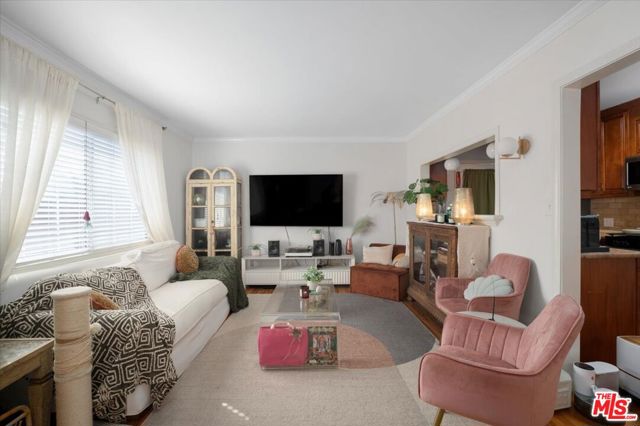 5159 Inglewood Boulevard photo 8