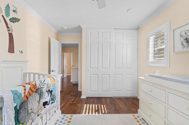1281 Saint Helena Avenue, Chula Vista CA: https://media.crmls.org/mediaz/5afe5500-62e4-4d7a-8bf1-94a30cf33140.jpg