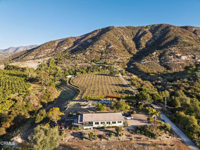 4488 Foothill Road, Carpinteria CA: https://media.crmls.org/mediaz/5aff008e-aca0-47dc-a601-edb5489c9e68.jpg