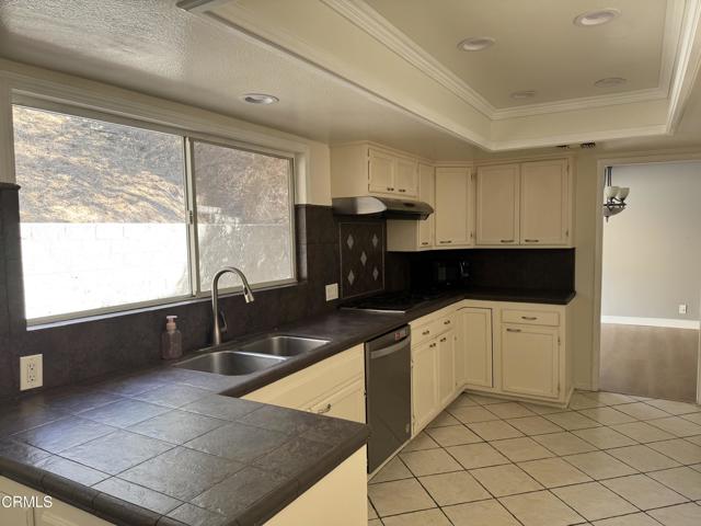 Detail Gallery Image 12 of 50 For 1530 Indiana Ave, South Pasadena,  CA 91030 - 5 Beds | 3 Baths