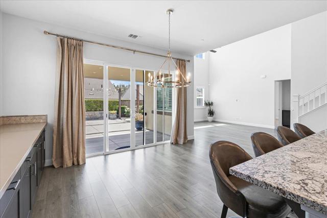 586 Braden Way, Marina CA: https://media.crmls.org/mediaz/5affe1ca-b0b7-4f66-9f33-5fd5c166ed3d.jpg
