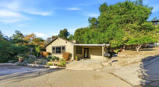 11265 Canyon Drive, San Jose CA: https://media.crmls.org/mediaz/5afff5ff-e294-4a23-9cbf-261921625374.jpg