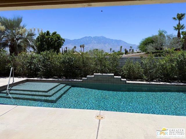 30399 Sterling Road, Cathedral City