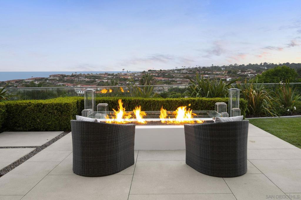 5594 Soledad Rd - photo 16