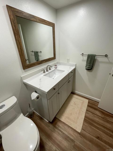 1806 Eastwood Lane, Encinitas CA: https://media.crmls.org/mediaz/5b008fd8-6df5-4753-9fcf-28db7f76dd0e.jpg