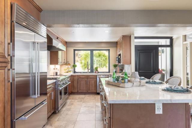 9685 Sycamore Court, Carmel CA: https://media.crmls.org/mediaz/5b034aaf-a210-4c18-ae89-d40a79aeed4f.jpg