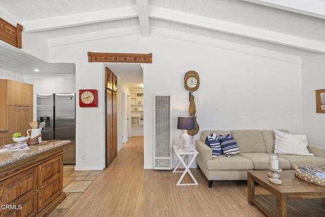 Detail Gallery Image 18 of 62 For 280 Rossmore Dr, Oxnard,  CA 93035 - 4 Beds | 2 Baths