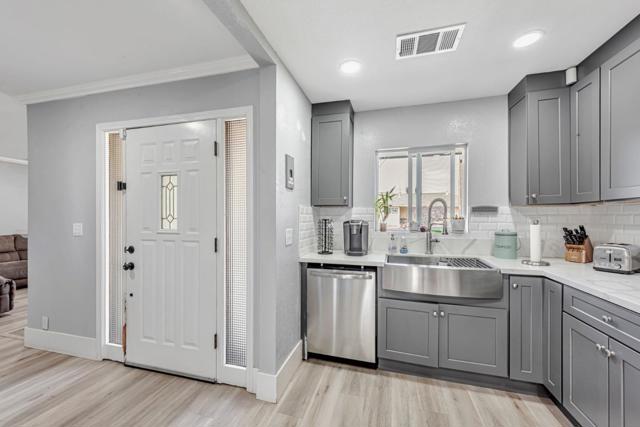 1247 Benedict Court, San Leandro CA: https://media.crmls.org/mediaz/5b07f1a5-ff13-46fa-8537-e2e181416a21.jpg