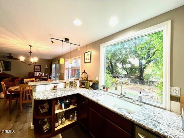 Detail Gallery Image 16 of 38 For 883 Moreno Dr, Ojai,  CA 93023 - 4 Beds | 3/1 Baths