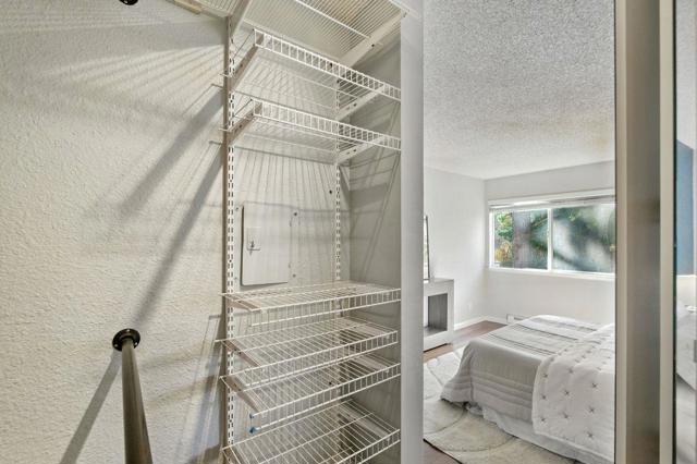 381 Half Moon Lane, Daly City CA: https://media.crmls.org/mediaz/5b087f81-777f-4d09-aa3b-6a11662f7ebc.jpg