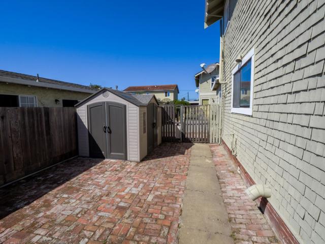 441 Center Street, Watsonville CA: https://media.crmls.org/mediaz/5b08bff8-7323-4a70-ad57-4ee9e88ab1d8.jpg