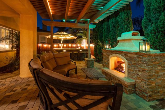 3753 Bergen Peak Place, Carlsbad CA: https://media.crmls.org/mediaz/5b0bc7c5-45c9-416d-b4cf-8f2d58653c12.jpg