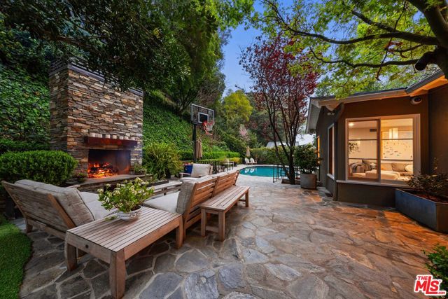Drew Fenton | 3354 Mandeville Canyon Road Los Angeles CA | MLS: 7232218