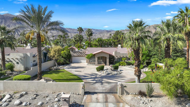 71581 Sahara Road, Rancho Mirage CA: https://media.crmls.org/mediaz/5b0c43fb-2a64-4400-a269-fecd7aff6986.jpg