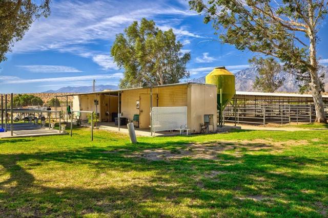 Image 18 of 49 For 20555 Mountain View Road