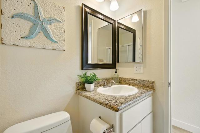 34348 Siward Drive, Fremont CA: https://media.crmls.org/mediaz/5b0ebb8f-6f64-43e0-9f7c-06902fc57c2d.jpg
