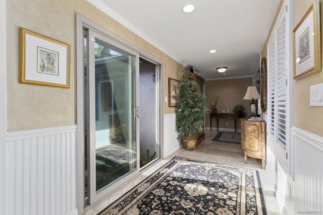 4044 Via del Conquistador, San Diego CA: https://media.crmls.org/mediaz/5b114991-d503-4b19-8c99-c6dec673ffcf.jpg