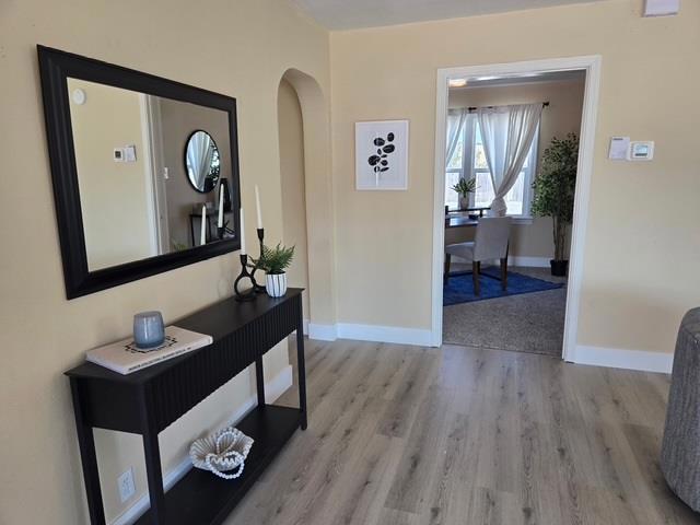 465 Flower Avenue, Santa Rosa CA: https://media.crmls.org/mediaz/5b11e6e8-7807-4000-b149-8317508cb5dc.jpg