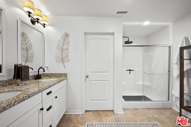 36731 Cordoba Trail, Beaumont CA: https://media.crmls.org/mediaz/5b1382bc-61c9-45ed-b388-e34f6094a690.jpg