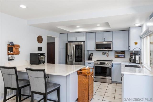 1651 S Juniper, Escondido CA: https://media.crmls.org/mediaz/5b138c9e-eb4a-4372-9c95-f9d75f0073ee.jpg