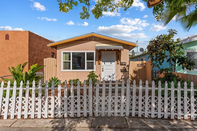 4239 35Th Street, San Diego CA: https://media.crmls.org/mediaz/5b14fe4c-6ca0-45df-896d-605103d742f4.jpg
