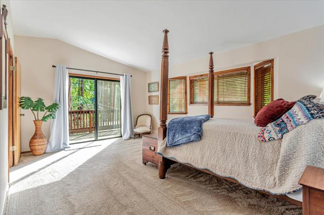 325 Ridge Drive, Boulder Creek CA: https://media.crmls.org/mediaz/5b163861-9801-42cd-b5d8-4c0710f1d134.jpg